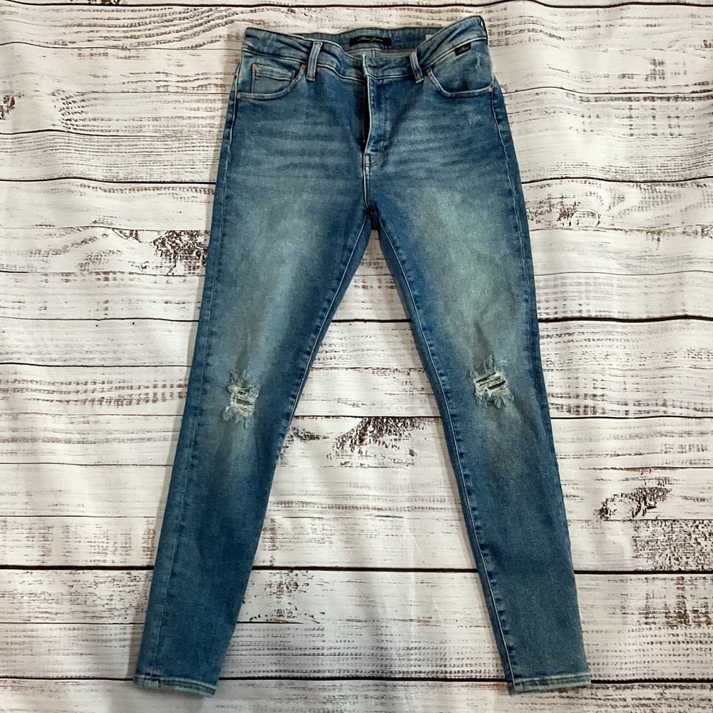 1121. Mavi Alissa High Rise Jeans EUC. Size 31